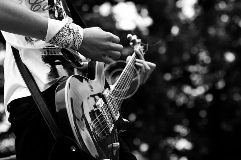 Image h32 copyright